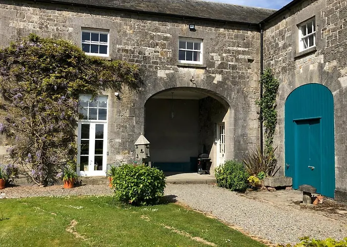 Апартаменты Townley Hall *